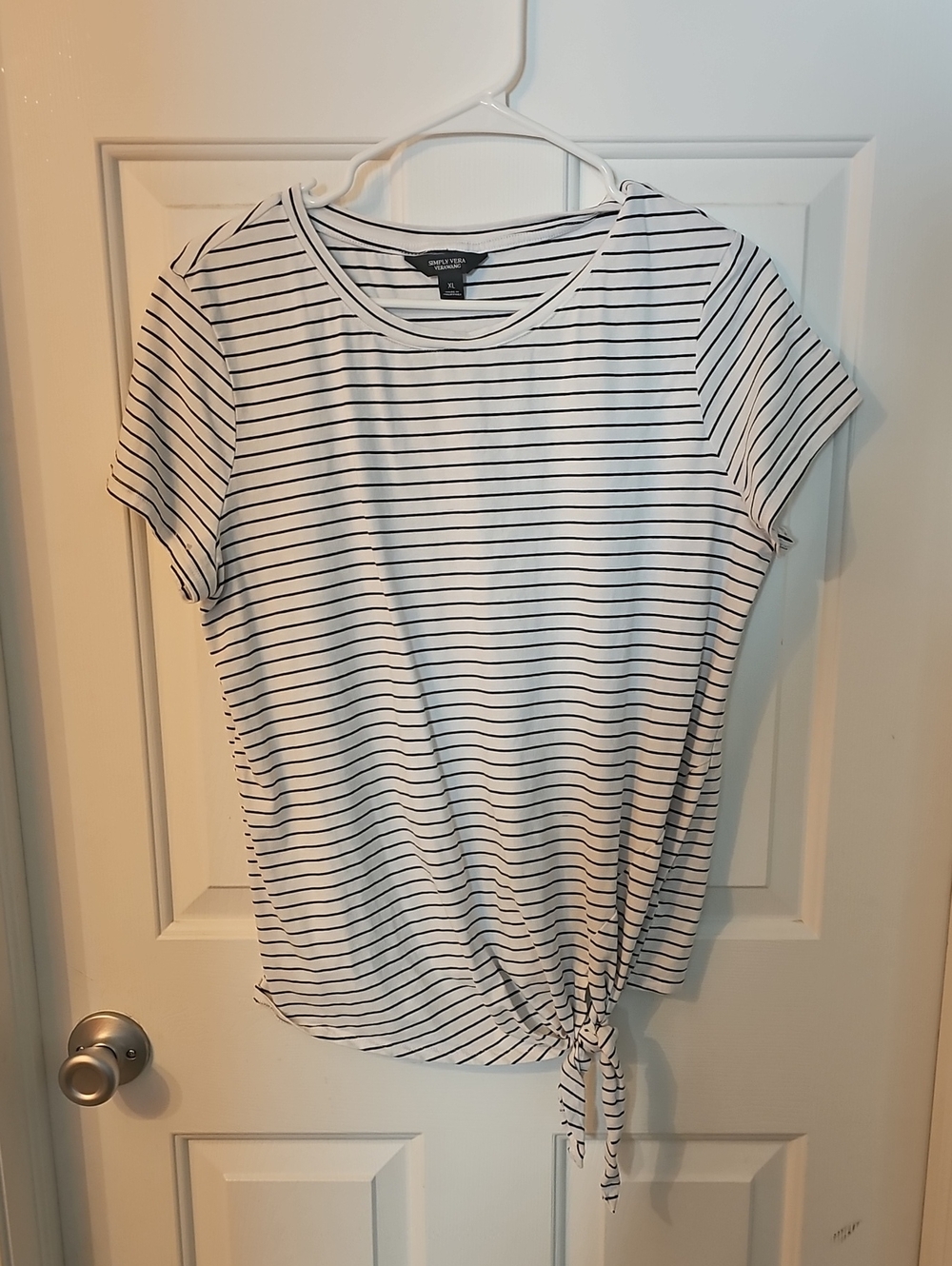 Simply Vera Vera Wang White Tee with Navy Stripes and Front Tie
